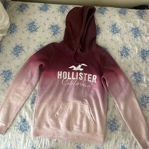 Hollister Women's Pink Ombre Sweater